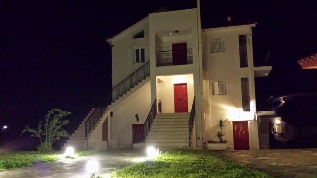 Eva Apartments Svoronata Exterior photo