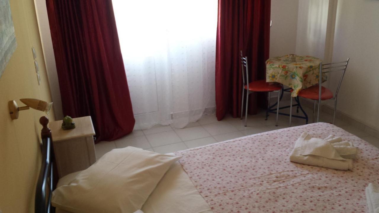 Eva Apartments Svoronata Exterior photo